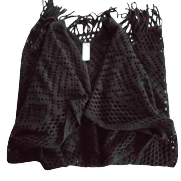 Shawl - Picture 3 of 4